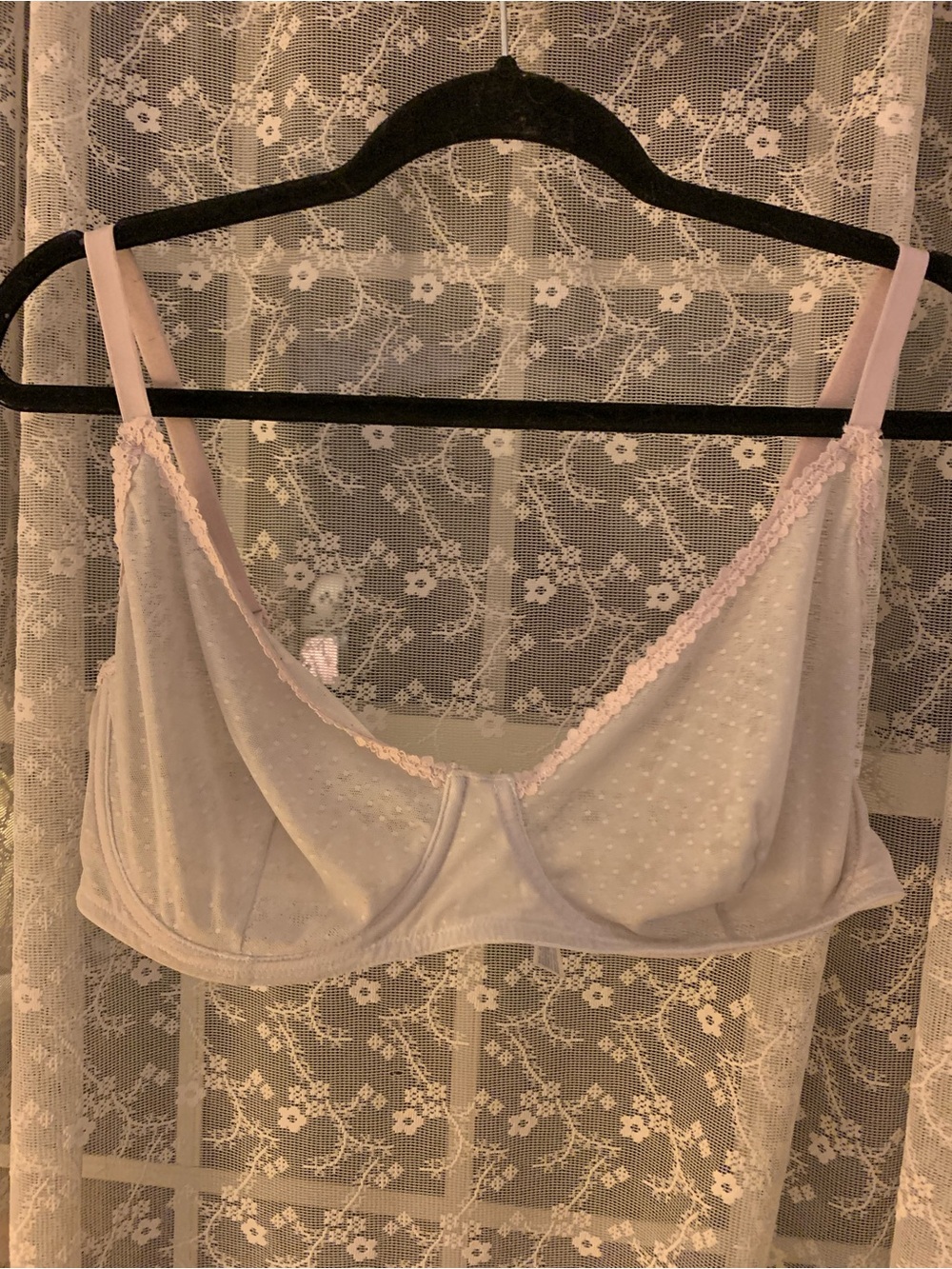 Old Navy Light Pink Dot Lace Trim Soft Bra